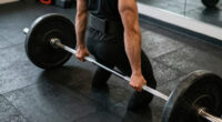 How to Protect Your Lower Back While Lifting