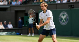 Wimbledon 2026 live updates: Men's semifinals latest as Zverev faces Fery before Sinner vs. Djokovic